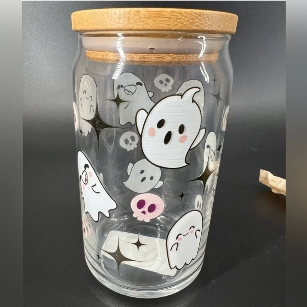 NWT Halloween themed glass tumbler cup with bamboo lid and straw 16oz unused
